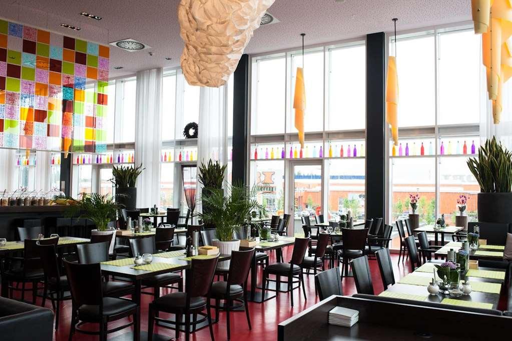 Stay2Munich Hotel & Serviced Apartments Brunnthal Restoran fotoğraf